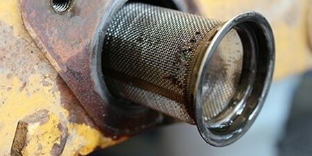 Transmission suction screen inspection